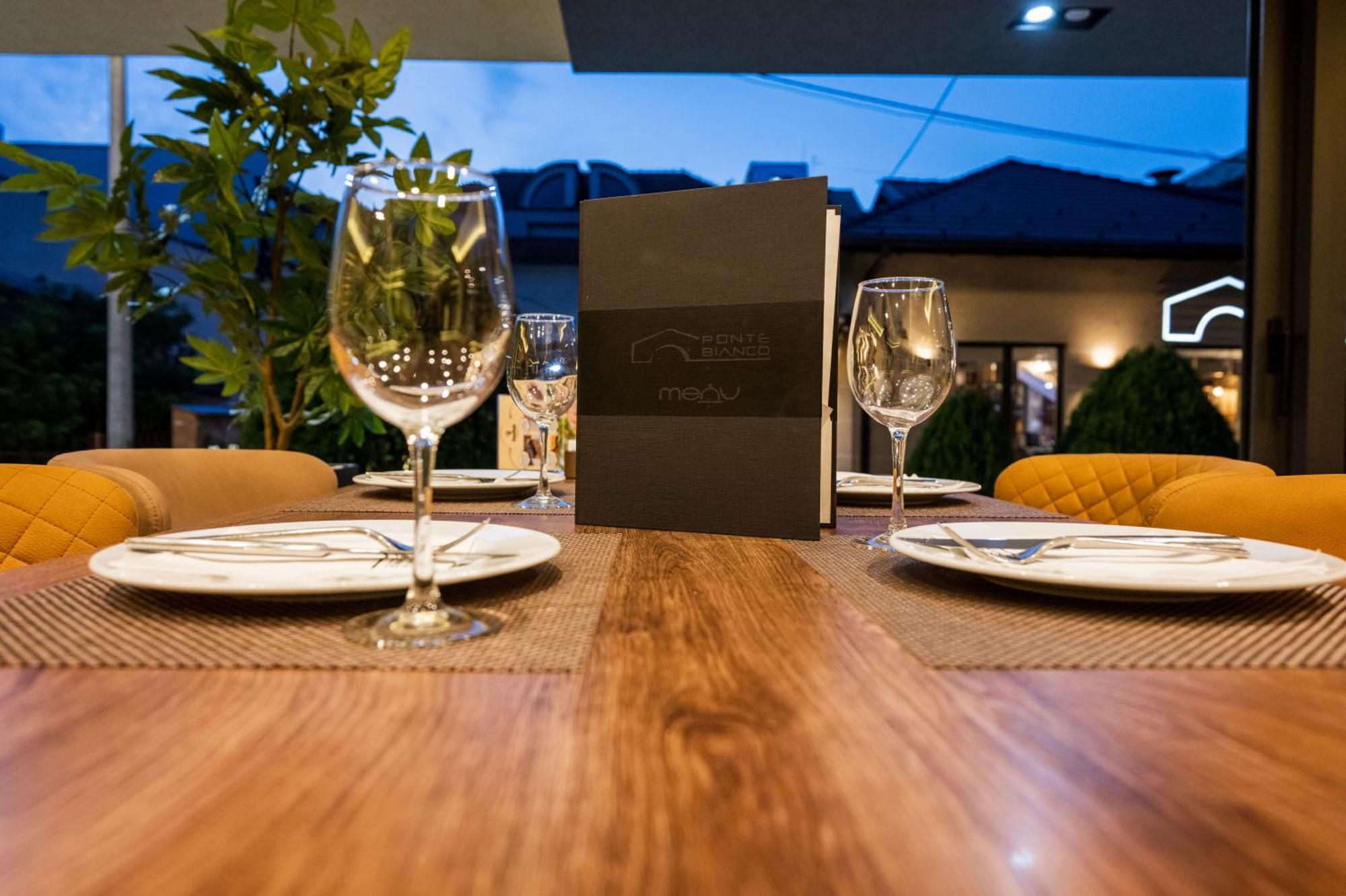 Hotel & Restaurant Ponte Bianco Vranje Eksteriør billede