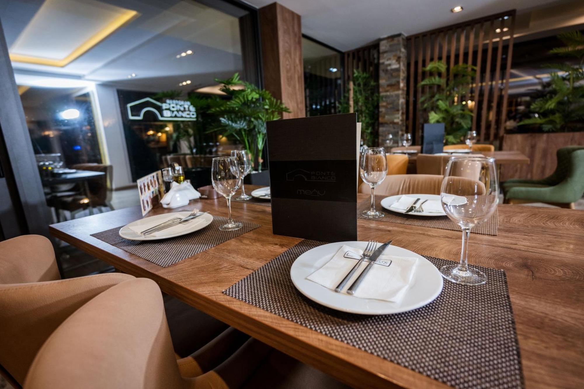 Hotel & Restaurant Ponte Bianco Vranje Eksteriør billede
